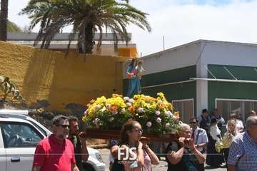 Misa y procesión en Telde en honor de María Auxiliadora/Francisco Javier Santana.